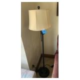 BLACK FLOOR LAMP WHITE SHELF 58IN