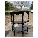 FLAT WALL TABLE 3 TIER