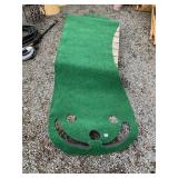 PUTTING GREEN