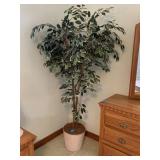 ARTIFICIAL PLANT IN POT