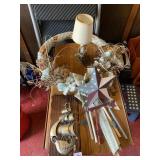 METAL STAR CHIMES, SHIP ON BOARD, WINDOW LIGHT,