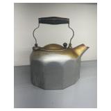 CLUB TEA KETTLE