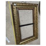 GESSO PICTURE FRAME SOME DAMAGE ON EDGES