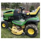 JOHN DEERE LA 145 100 SERIES RIDING MOWER WITH