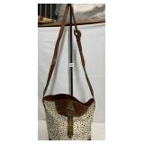 AUTOPIPETTE MADE IN ITALY BUCKET BAG FRONT BUTTON