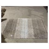 TAN TONES BATHROOM RUG