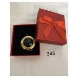 ESTEE LAUDER COMPACT NEW