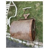 VINTAGE DUNHAM WATER WEIGHT ROLLER WITH WOOD