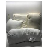 PILLOWS IN BOLSTER FIBER FILLED