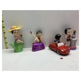 FIGURINES WOMEN LEARN ALL THE DIRT, SPOILED NOT