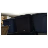 3 TOTES ONE LID DOESN