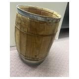 VINTAGE NAIL KEG 18" H