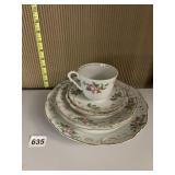 VA PORTUGAL 6 PIECE PLACE SETTING NO DAMAGE WITH