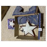 TREE TOP STAR VINTAGE BOX HAS DAMAGE