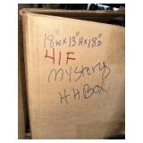 MYSTERY BOX OF HOUSEHOLD ITEMS 18 INCH X 13 INCH