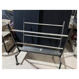 ROLLING PICTURE HOLDER ON WHEELS