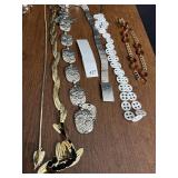 BELTS SILVER TONE METAL WITH FLOWERS WHITE