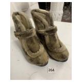 FUR BOOTS SHERPA LINED NO LABELS