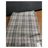 5 YARDS VINTAGE WOOL BLUE/RED TONES