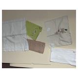 DAMASK TABLECLOTH, I SEE HER PASS IN THE GRASS