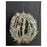 ROUND FOIL HANGING DECORATION ALUMINUM HOLIDAY