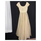 BEIGE FULL LENGTH 1950S PARTY DRESS SOLID BEIGE