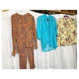 MEDIUM ENVY COTTON HUNT SCENE LONG SLEEVE BLOUSE