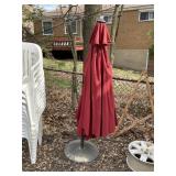 LARGE OUTDOOR UMBRELLA AND METAL BASE STAND