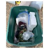 TOTE WITH LID AND CHRISTMAS Dï¿½COR