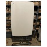 ADJUSTABLE SMALL COLLAPSABLE LIFETIME TABLE