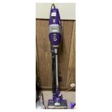 SHARK ZERO M LIGHTWEIGHT CORDED VACUUM