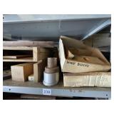 BLOCKS OF WOOD AND DRILL COLLETS