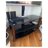 GLASS TOP AND SHELF ENTERTAINMENT STAND