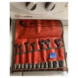 SNAP ON SOCKETS AND WRENCHES