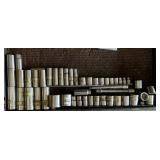 CONTENTS OF HALF OF DRAWER SOCKETS