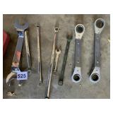 SNAP ON WRENCH AND RATCHET WRENCH