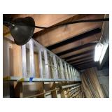 ALUMINUM EXTENSION LADDER