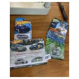 HOT WHEELS AND JOHNY LIGHTING