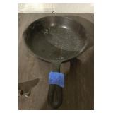 CAST IRON SKILLET