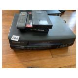VCR W/ REMOTE