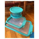 GLASS FOOD CONTAINERS W/ LIDS TURQUOISE LIDS
