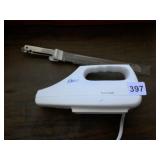 ELECTRIC CARVING KNIFE