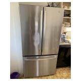 GE SIDE BY SIDE REFRIGERATOR W/ FREEZER ON BASE