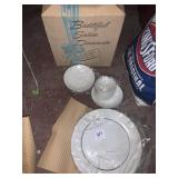 SALEM SET OF DISHES W/ BOX