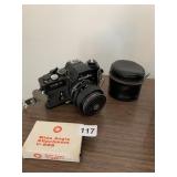 MINOLTA 35 MM CAMERA W/ LEN