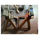 2 LARGE HEAVY-DUTY JACK STANDS