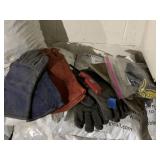 ASSORTED WORK GLOVES