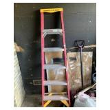 WERNER STEP LADDER FIBERGLASS 6