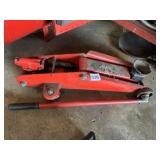 1.5 TON JACK WITH HANDLE
