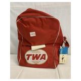 BERESE MFG. - ZIPPER CLOSURE TWA VINTAGE TRAVEL